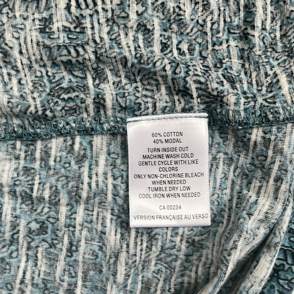 Style & Co PETITE Boho pattern top blouse - Picture 7 of 7